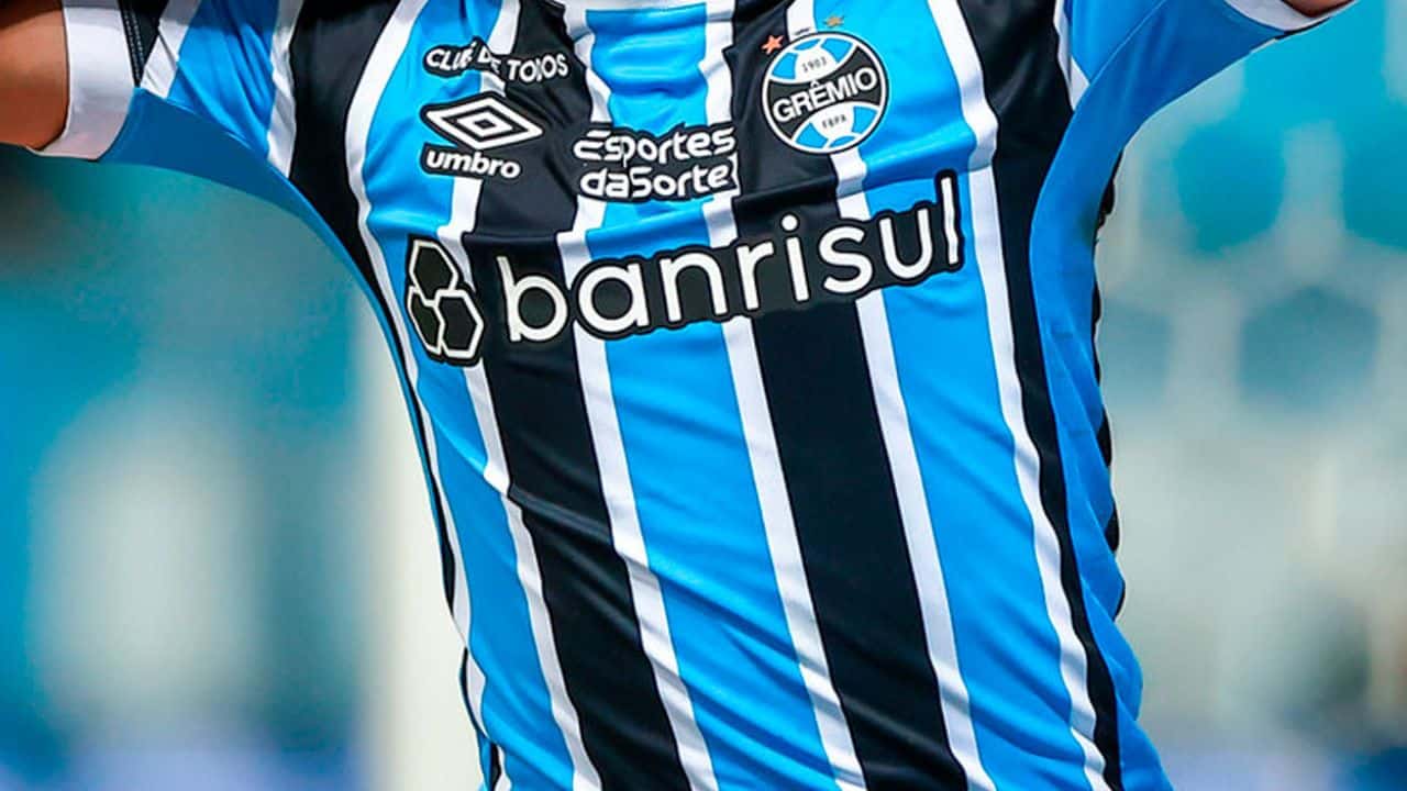 Pré-GreNal: camisa principal do Grêmio