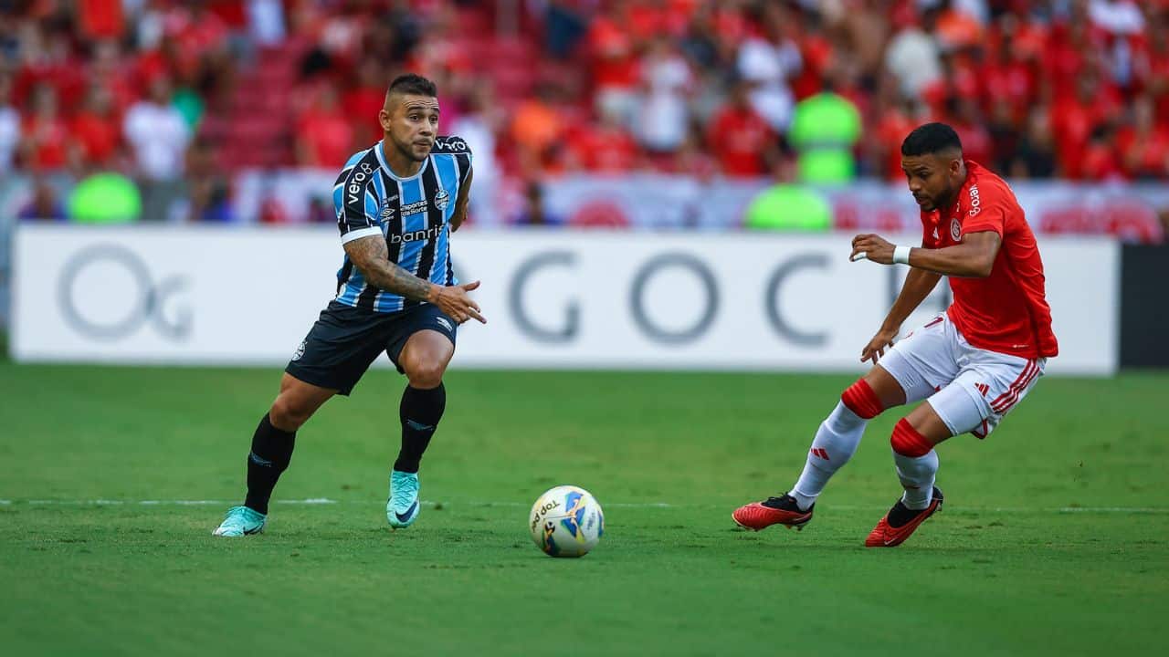 <br />
<br />
A escalação do Grêmio hoje para enfrentar o Internacional no Brasileirão