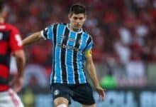 Flamengo x Grêmio pelo Brasileirão deve ter público surreal no Maracanã