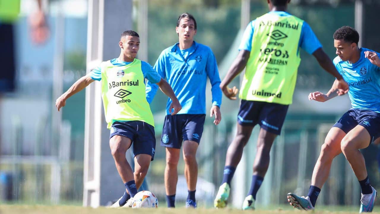 Grêmio hoje: programação para o último dia de treinos antes de enfrentar o Estudiantes pela Libertadores