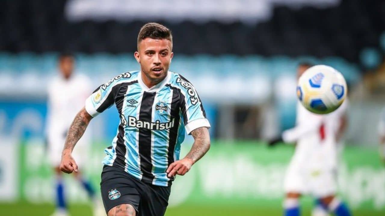 portaldogremista.com.br gremio sonda matheus henrique mas volante pode parar em rival da serie a gremio sonda matheus henrique pode parar em rival 1