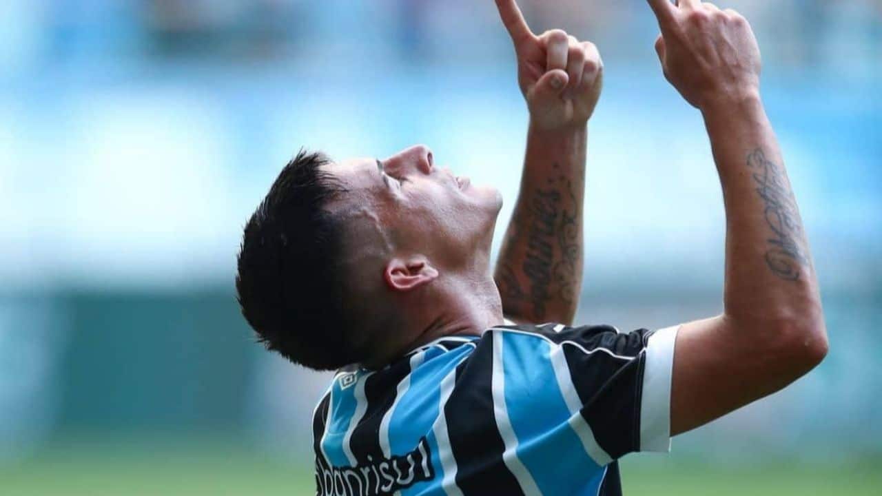 Grêmio prepara jogador para confronto contra o Juventude