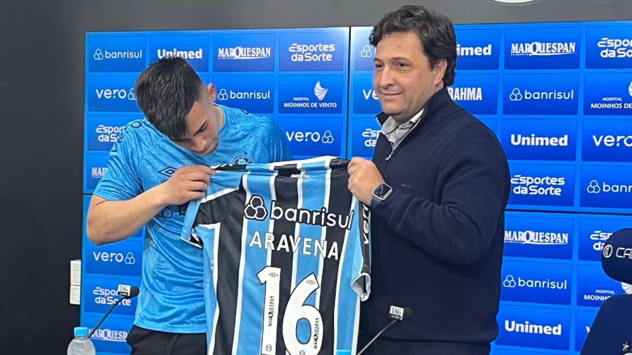 apresentação de Aravena no Grêmio 