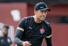 thiago Carpini ganha reforço de última hora e atleta deve estrear contra o Grêmio