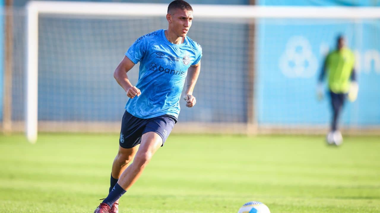 Treinado do Grêmio Monsalve