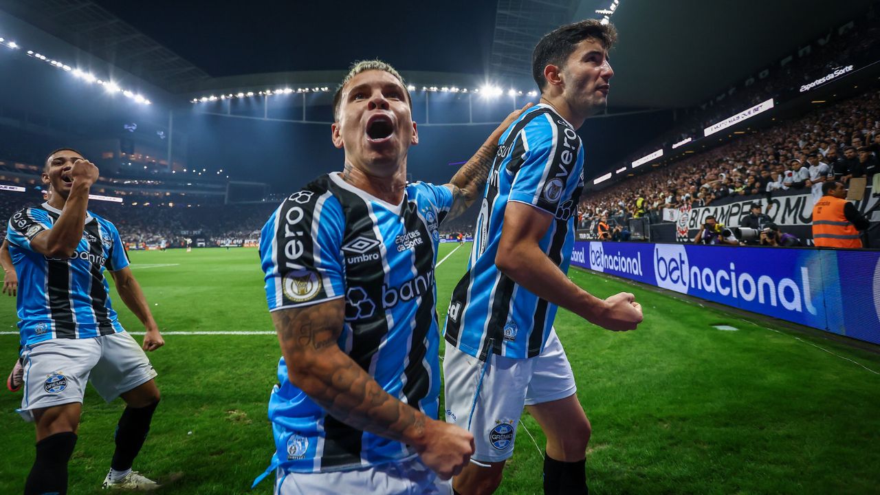 Grêmio soteldo e villasanti