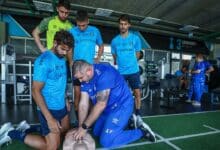 Jogadores do Gremio participam de treinamento para conscientização e aprendizado referentes a atendimento/primeiros socorros em situações cardíacas adversas com o Dr Anderson Donelli.