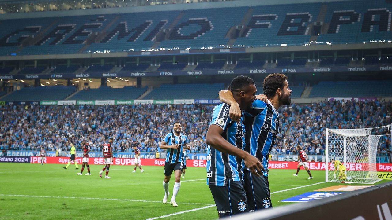 Confira como dedo de Renato mudou o rumo da partida contra o Flamengo