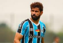 Diego Costa protagoniza cena escandalosa e é expulso em derrota do Grêmio na Copa FGF