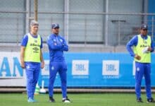 portaldogremista.com.br jemerson e 3 gremio atualiza situacao de lesionados treino gremio renato portaluppi alexandre mendes