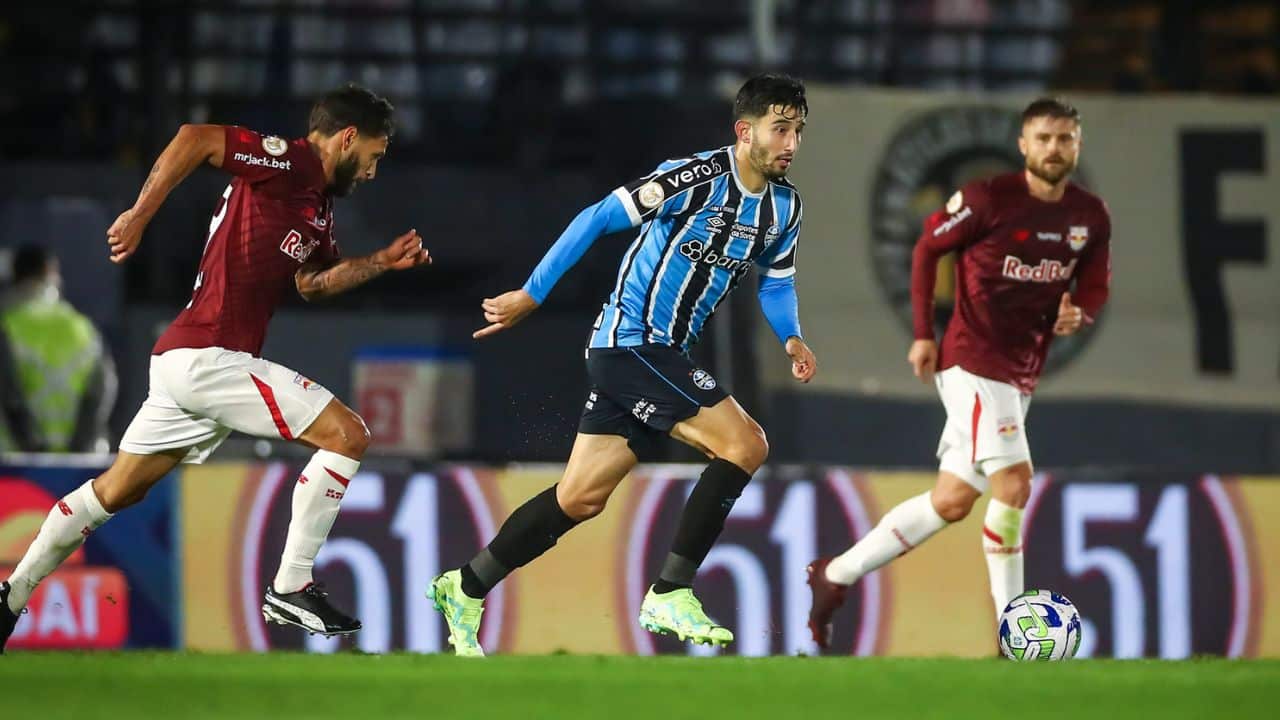 Confira as possibilidades de time do Grêmio para encarar o Bragantino no Brasileirão