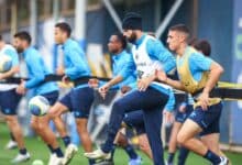 jogadores no treino do Grêmio