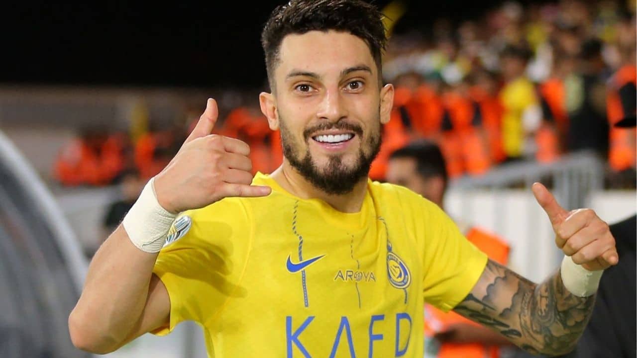 portaldogremista.com.br tem lugar no gremio lateral rescinde com clube e fica livre no mercado alex telles alnassr 1