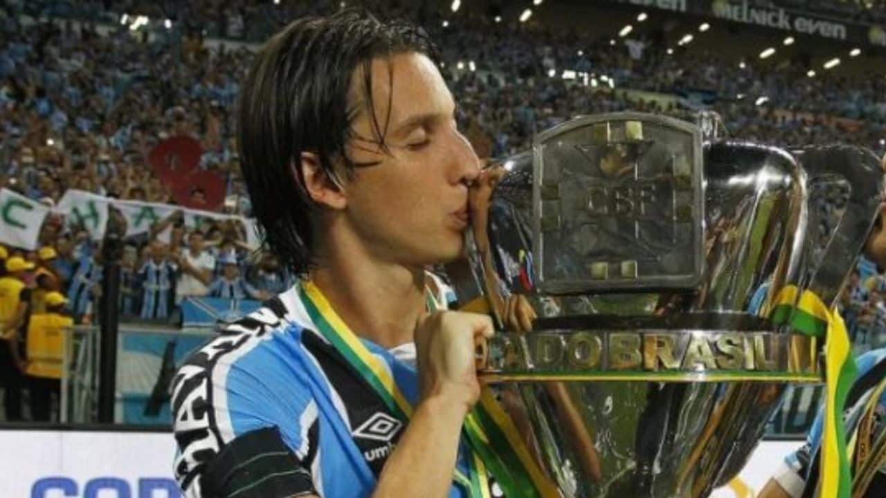 Geromel histórico: Relembre 10 momentos notáveis do zagueiro do Grêmio