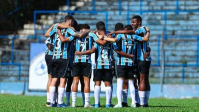 Grêmio goleia e passa para as semifinais de competição da base