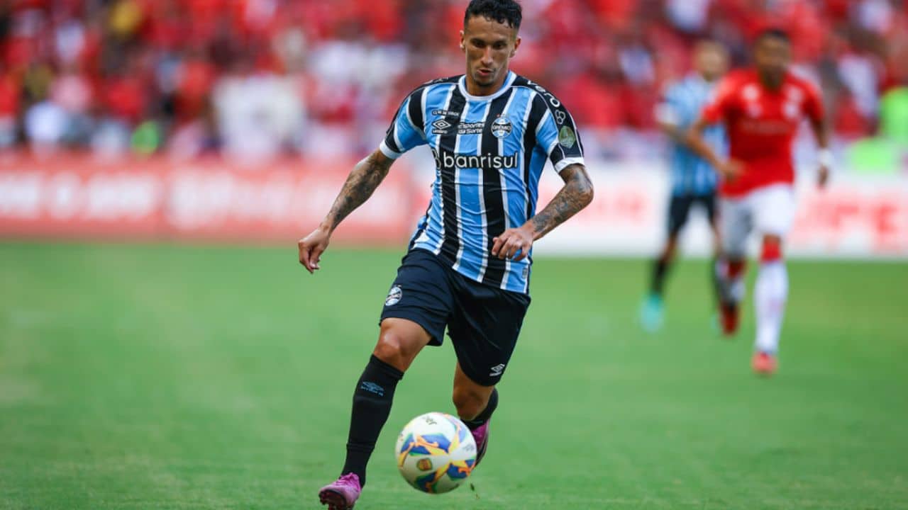 O jogador consolidado que vai encarar o seu 3º GreNal Grêmio