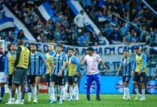 Zagueiro do Grêmio revela possível lesão