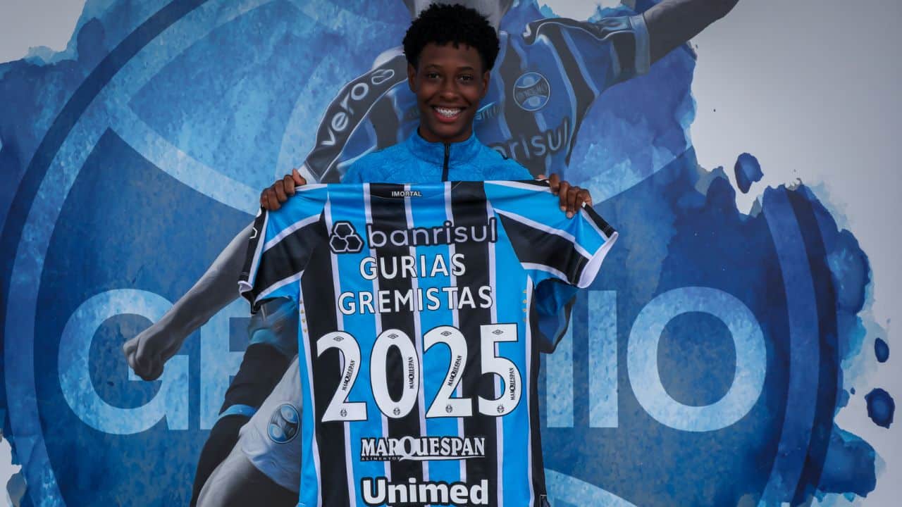 Grêmio consegue renovação com importante zagueira