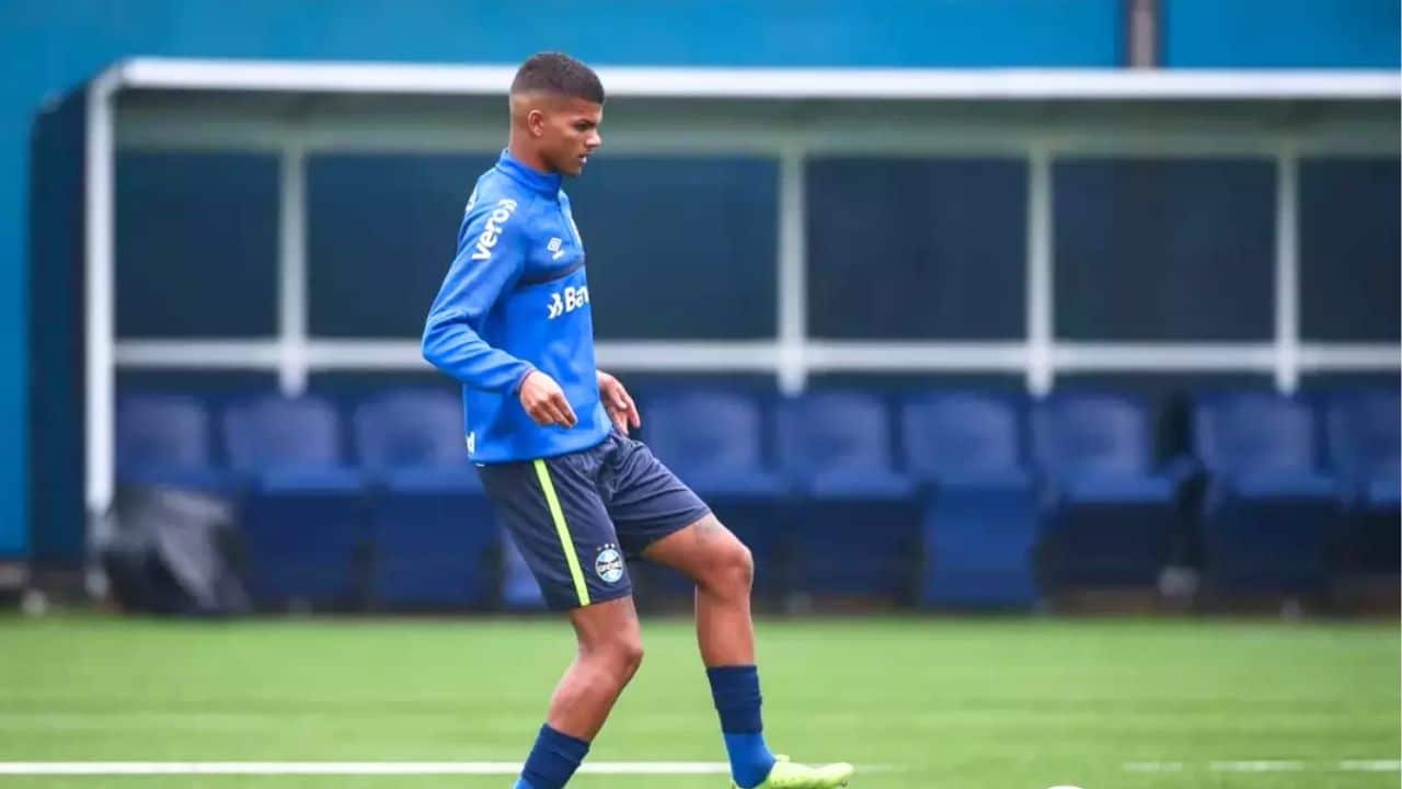 EX-GRÊMIO NO GUARANI! Ex-Grêmio reforça o Bugre para 2025!