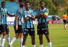 Gabriel Mec destrói jogo contra o Goiás e Grêmio está classificado Copinha