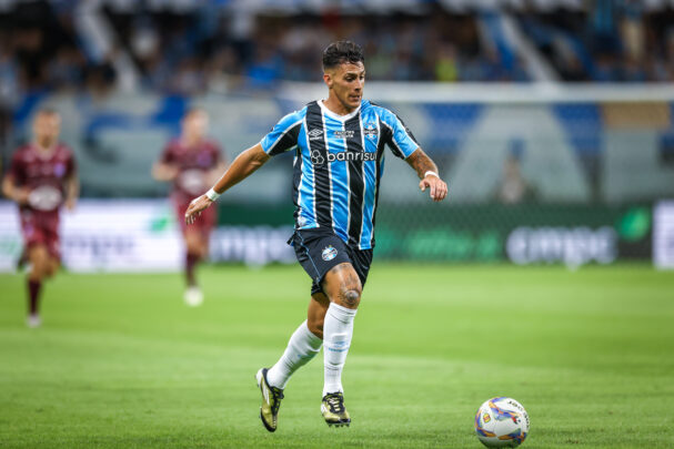 Pavón Grêmio Caxias 2025