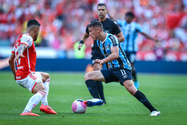 Últimas do Grêmio: FGF muda horário do GreNal, novo patrocínio master e proposta