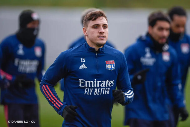 Camilo Reijers, alvo do Grêmio, em um treino do Lyon, da França