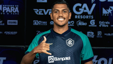 Ex-Grêmio Pedro Rocha no Remo