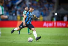 Volante Camilo Reijers no jogo do Grêmio contra o Juventude