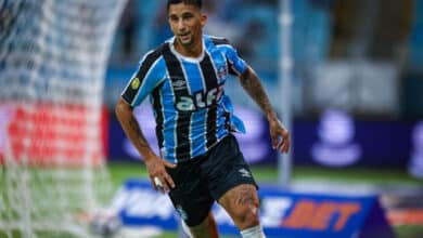 Cristian Olivera, reforço do Grêmio, em ação