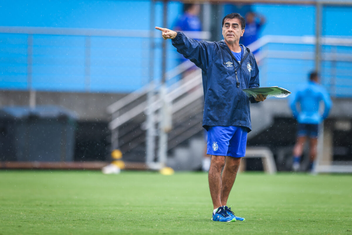 Quinteros Grêmio Treino