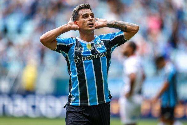 Cristaldo pelo Grêmio no Gauchãob GreNal