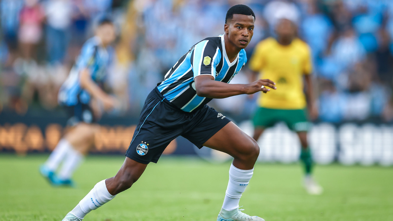 Kaick do Grêmio contra o Ypiranga