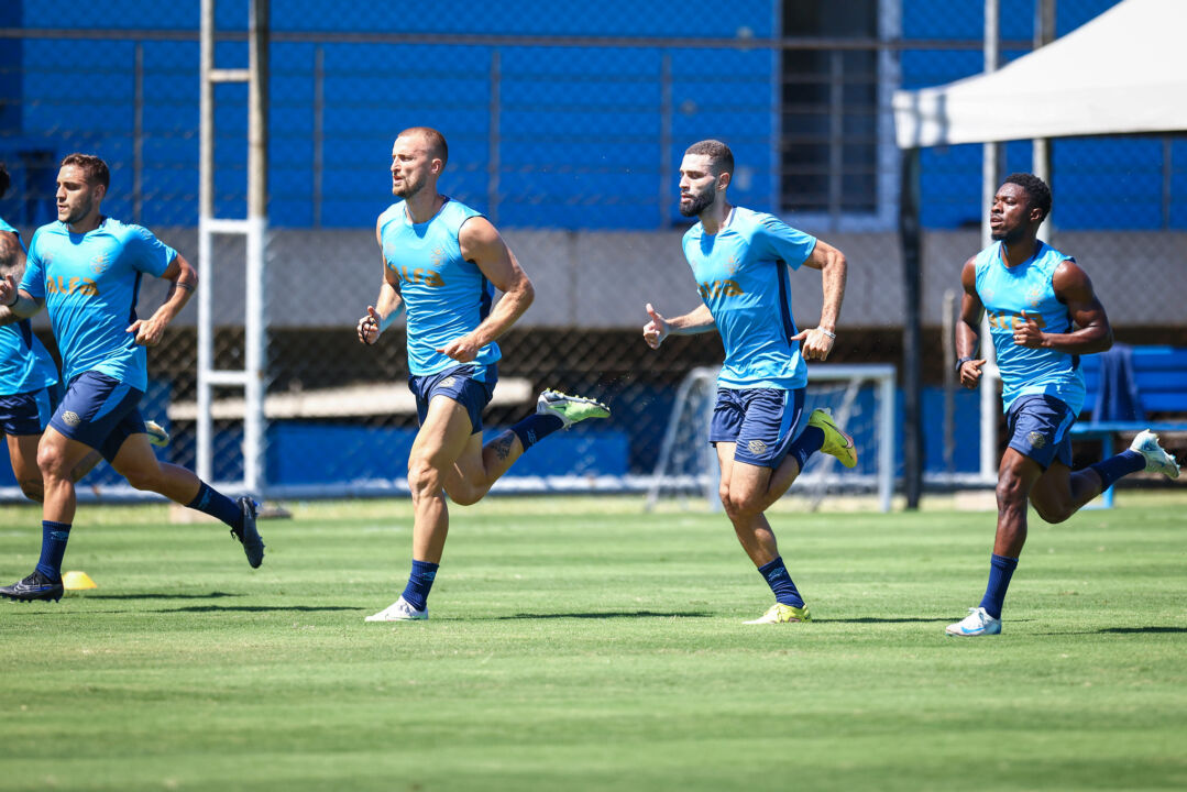 Camilo, Ely, Wagner e Amuzu no treino do Grêmio desta quinta-feira, 19 de março, no CT Luiz Carvalho