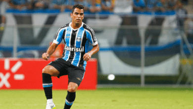 Estreia de Maicon pelo Grêmio em 2015