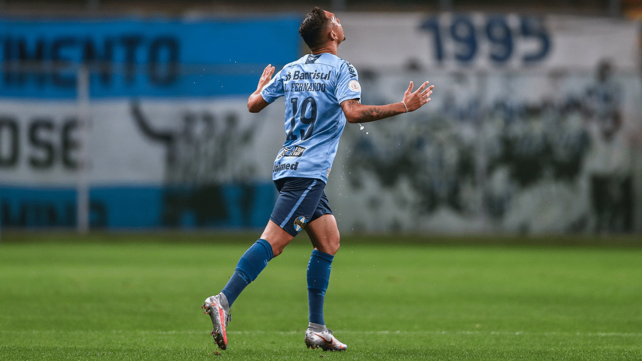 Grêmio protagoniza vitória convincente sobre Guarany de Bagé na Copa do Brasil.