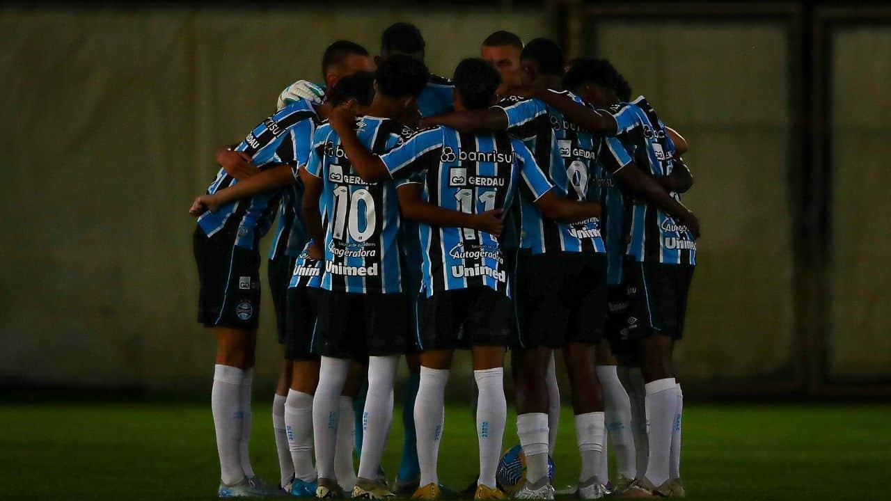 Gremio sofre derrota para o São Paulo na estreia do Brasileirão Sub-20