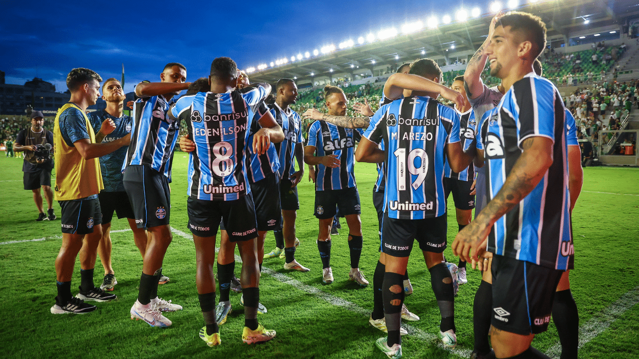 Média de Idade do Elenco do Grêmio Mostra Nível de Experiência dos Jogadores.