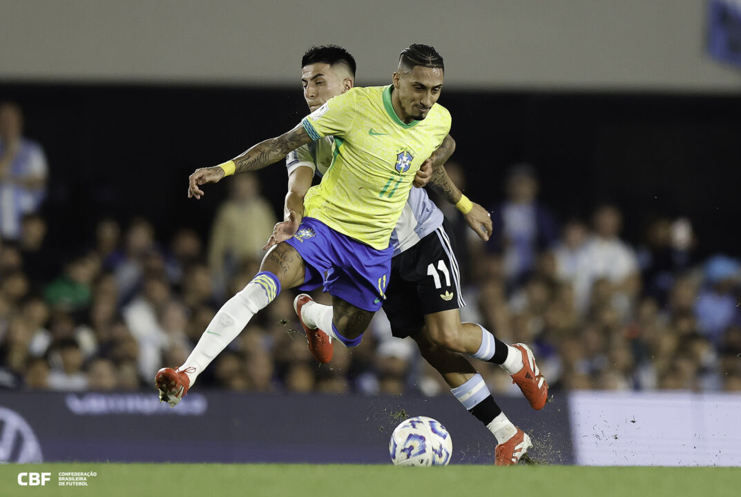 Raphinha, do Barcelona, revela ser torcedor do Grêmio.