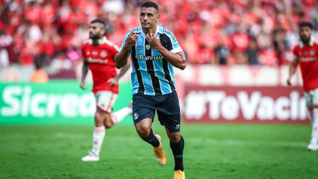 Diego Souza relembra GreNal do 3x0 e afirma: 