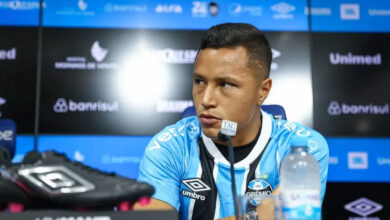 Marlon foi apresentado pelo Grêmio oficialmente nesta segunda feira 14