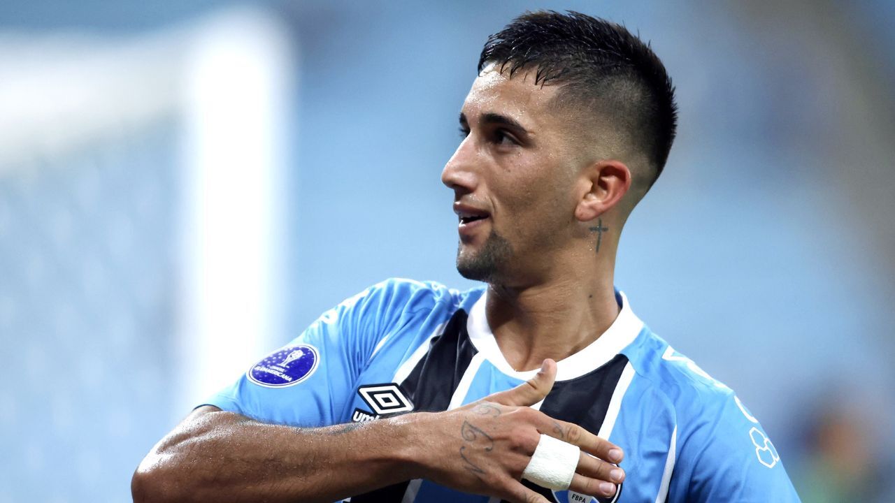 Cristian Olivera do Grêmio x Atlético Grau / Sul-Americana