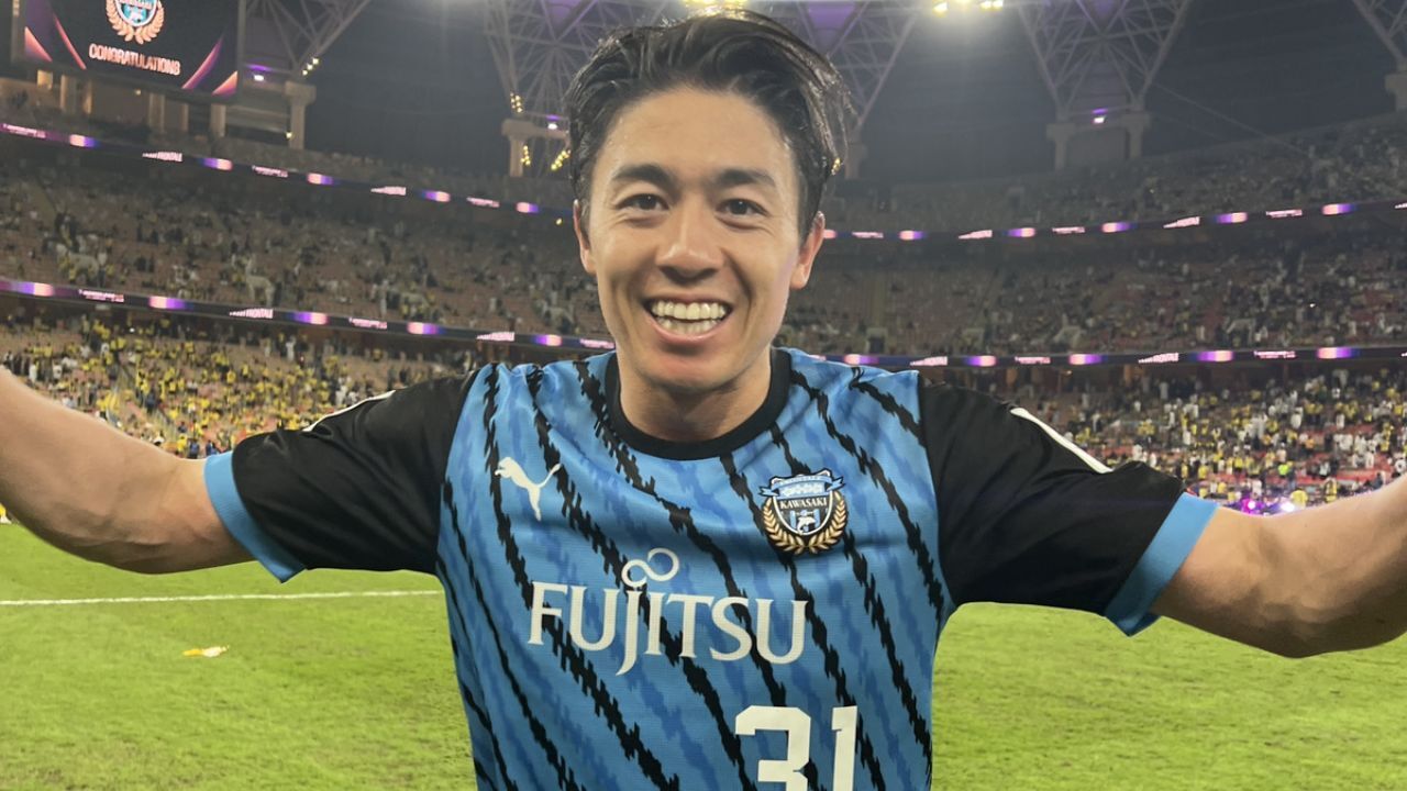 Kawasaki Frontale inspirado no Grêmio