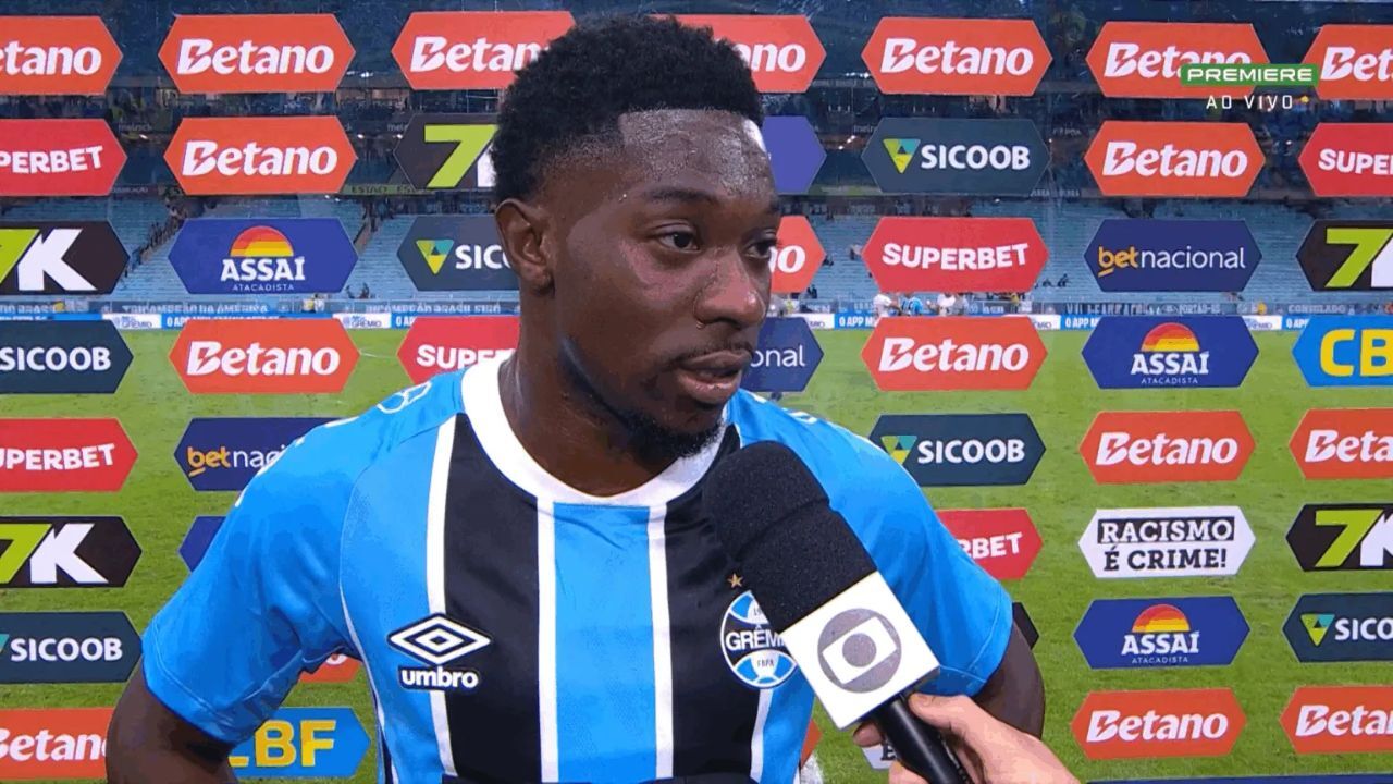 Inconformismo de Amuzu após Grêmio ceder empate ao Bragantino