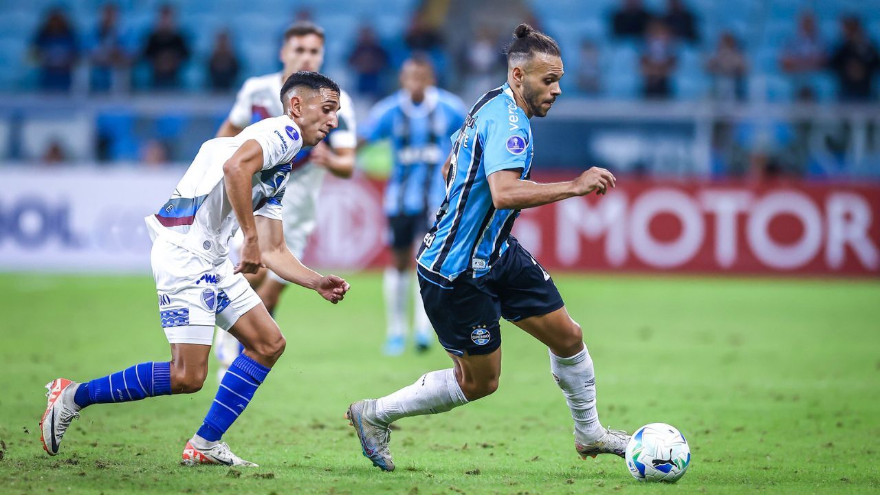 Atacante Braithwaite - Grêmio x Godoy Cruz