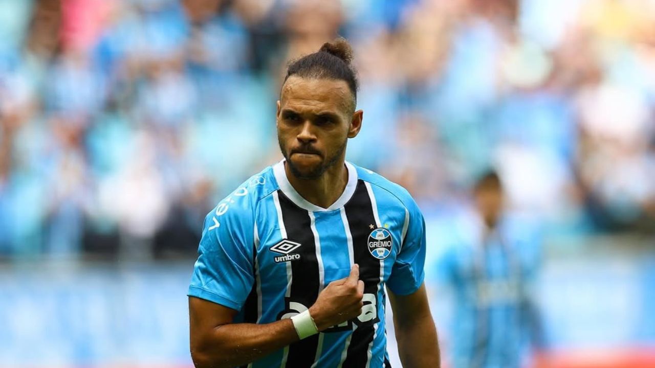 Braithwaite entra no top 15 de artilheiros da Arena do Grêmio; veja a lista
