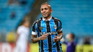 Grêmio nega negociação por Everton Cebolinha. Portal apurou que houve consulta semanas atrás, mas salário de R$ 1,5 milhão e luvas impediram avanço.