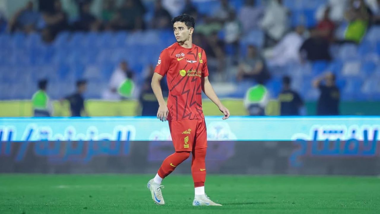 Jovem jogador do Ex-Grêmio quebra recorde de estreia na Liga Saudita