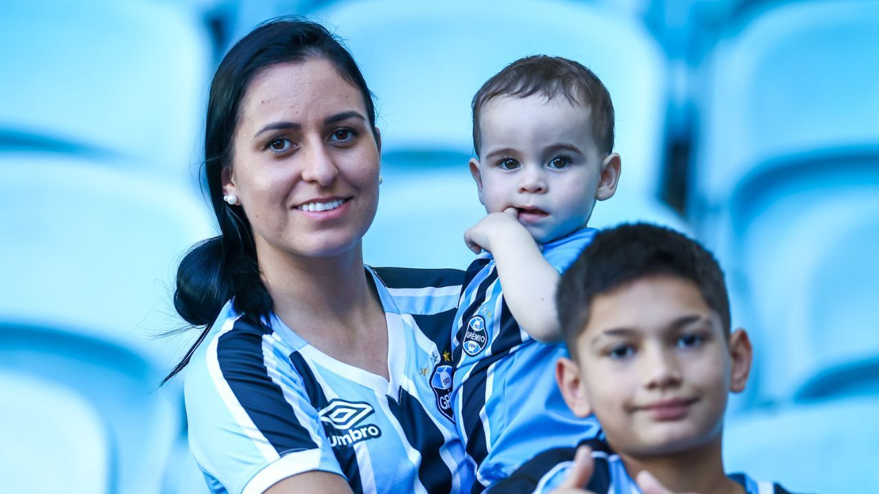 Grêmio anuncia ação com descontos para jogo contra o Bragantino na Arena