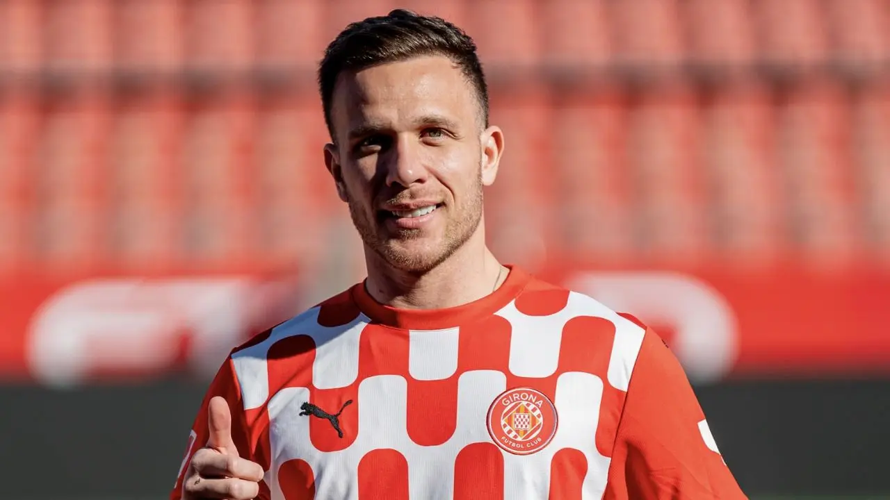 Ex-Grêmio Arthur no Girona